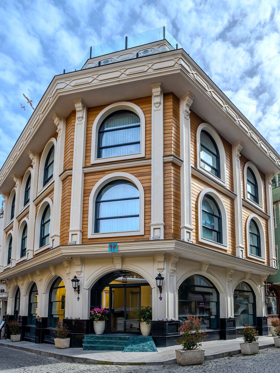 Experience Luxury at Seven Hills Boutique Hotel in Sultanahmet